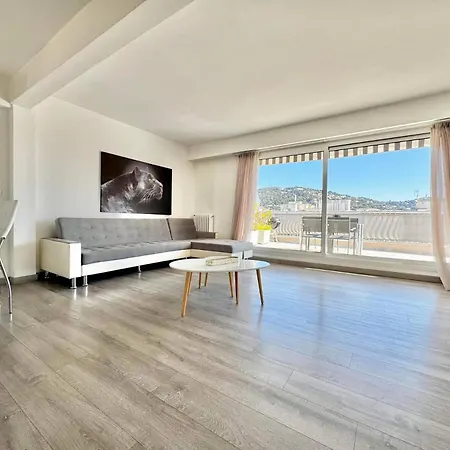 Bel 84m2 Avec Terrasse Et Parking *