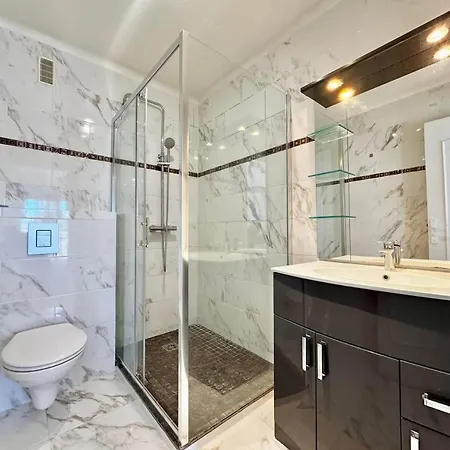 Apartment Bel 84m2 Avec Terrasse Et Parking *
