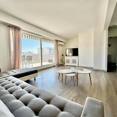 Bel 84m2 Avec Terrasse Et Parking