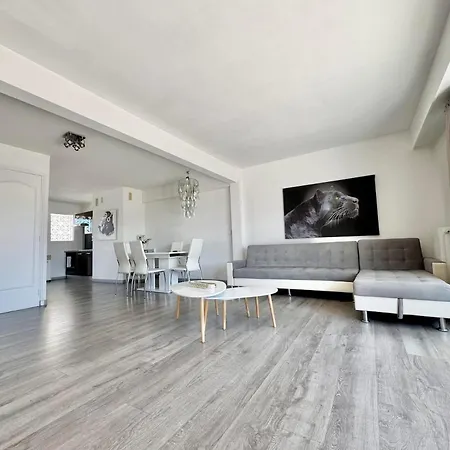 Bel 84m2 Avec Terrasse Et Parking Apartment